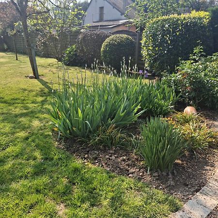Les Jarrieres Bed & Breakfast Dame-Marie-les-Bois Luaran gambar
